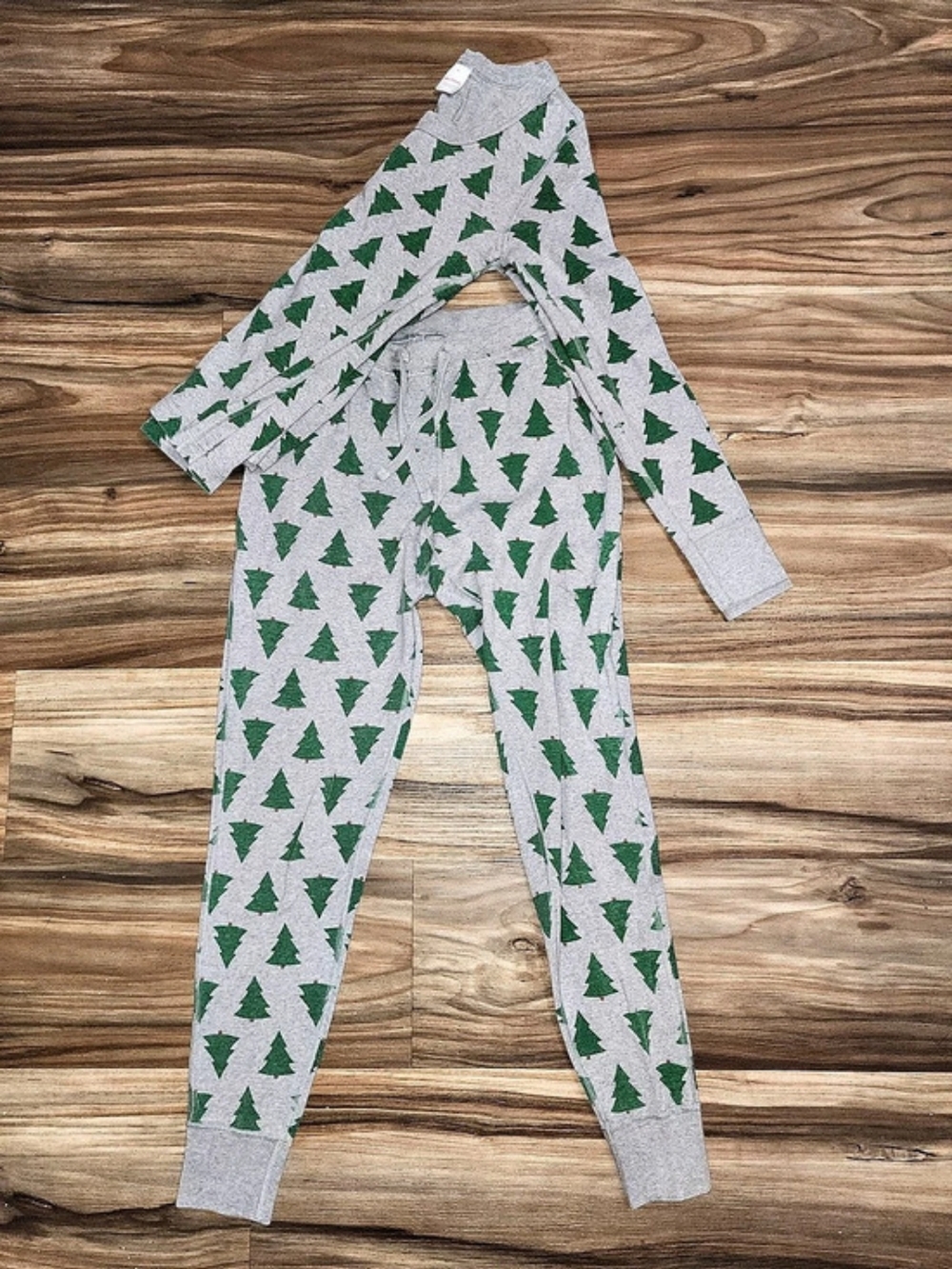 Hanna Andersson Women's "Tannenbaum" Pajama Set Gray & Green Size XS